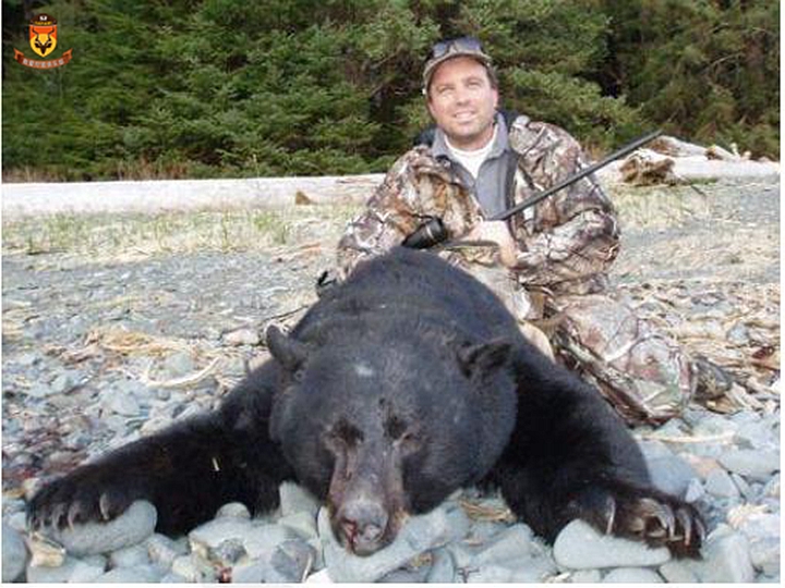 美国黑熊狩猎团